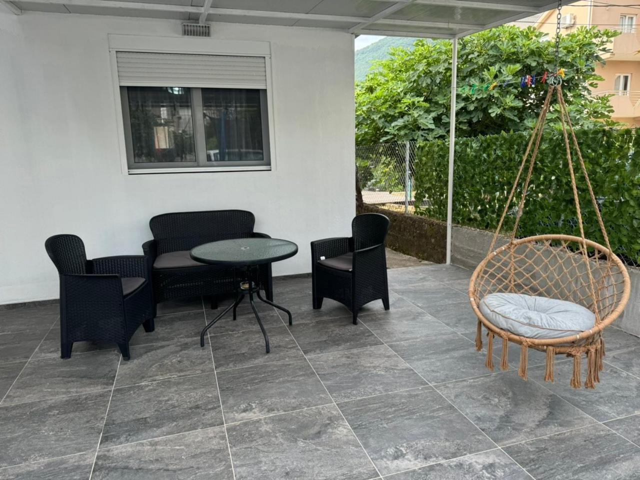 Anita Guest House Tivat Zewnętrze zdjęcie