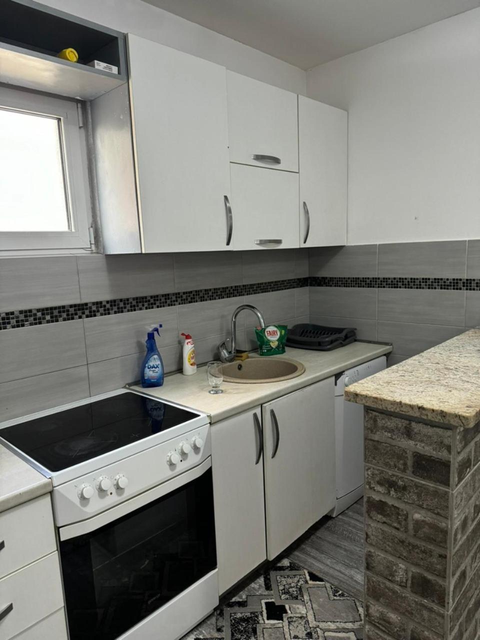 Anita Guest House Tivat Zewnętrze zdjęcie